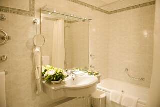 Гостиница Даниловская Москва Люкс с кроватью размера «king-size»-15