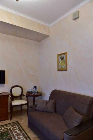 Гостиница Даниловская Москва Полулюкс-11