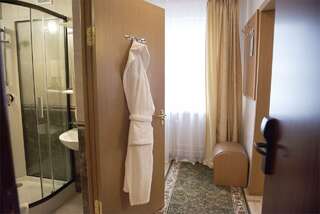 Гостиница Даниловская Москва Улучшенный одноместный номер-3